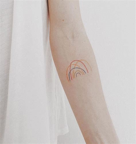 tatuajes de lesbianas|15 tatuajes queer y arcoíris para celebrar el Orgullo